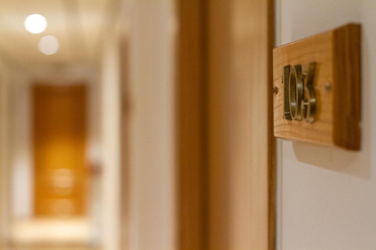 Hotel Boltana Ordesa エクステリア 写真